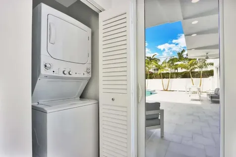 115 Cascade Lane Palm Beach Shores FL 33404