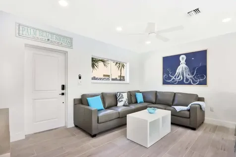 115 Cascade Lane Palm Beach Shores FL 33404