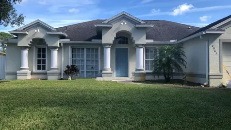 2967 SW Boxwood Circle Port St Lucie FL 34953
