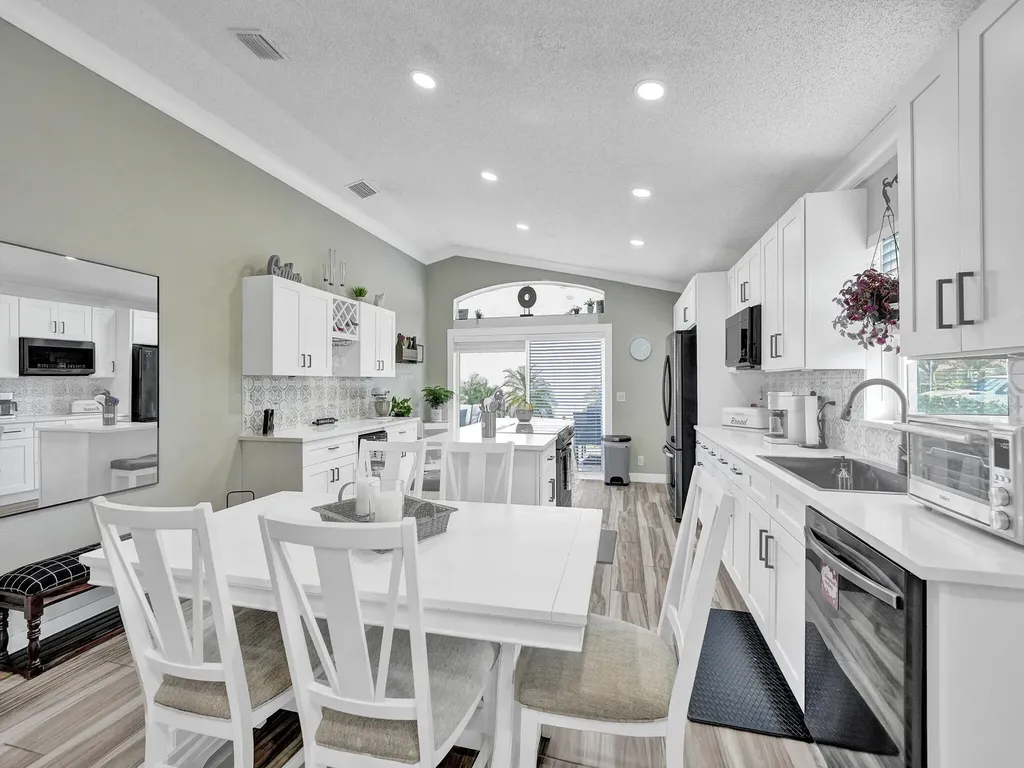 6838 Starpass Court Lake Worth FL 33463