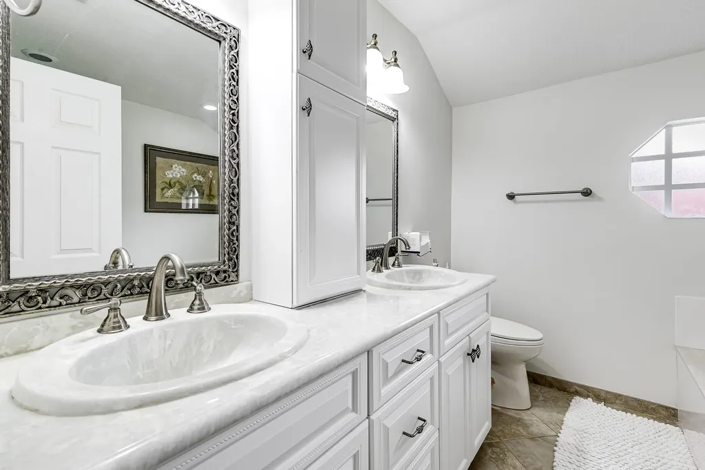 362 Prestwick Circle Palm Beach Gardens FL 33418