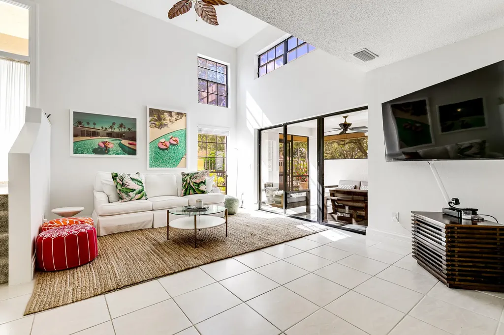 362 Prestwick Circle Palm Beach Gardens FL 33418
