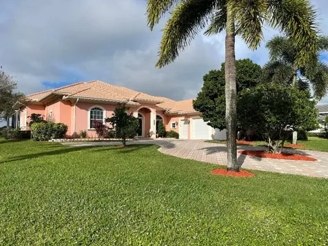 1256 SW Squire Johns Lane Palm City FL 34990