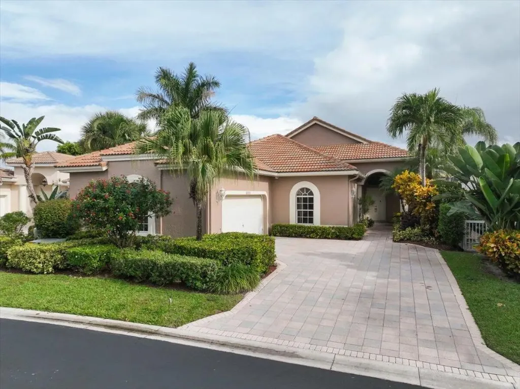 10806 Greenbriar Villa Drive Lake Worth FL 33449