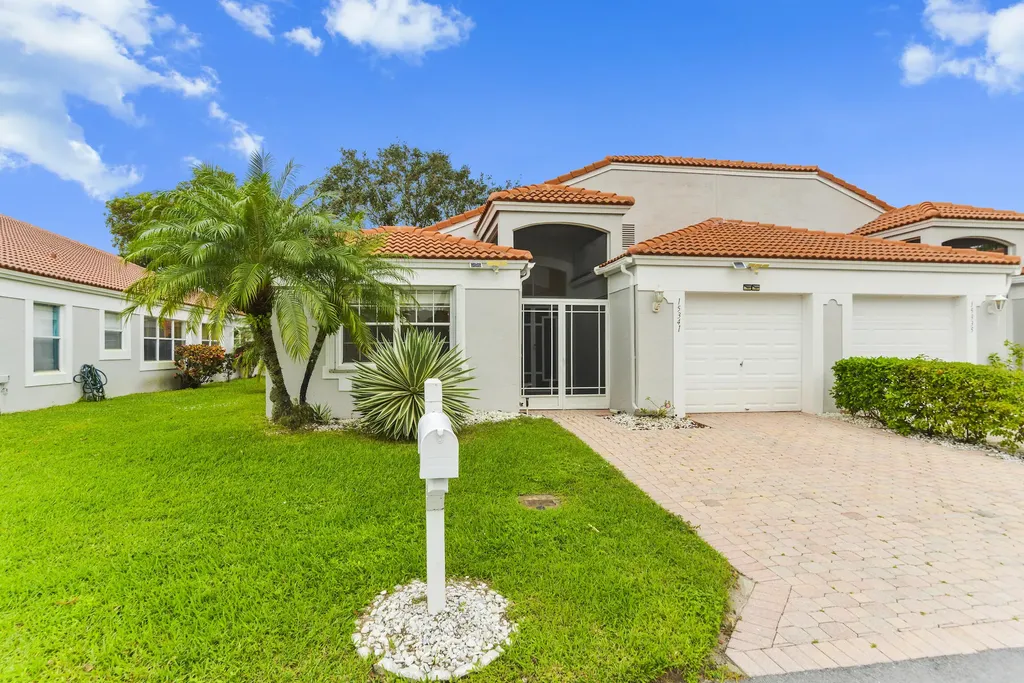 15341 Summer Lake Drive Delray Beach FL 33446