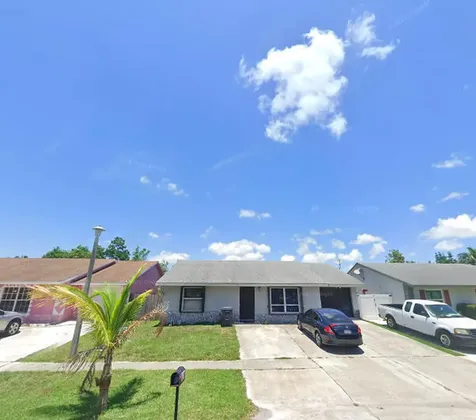 6075 Oak Royal Drive Lake Worth FL 33463