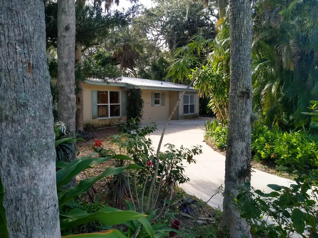 510 Dahlia Lane Vero Beach FL 32963