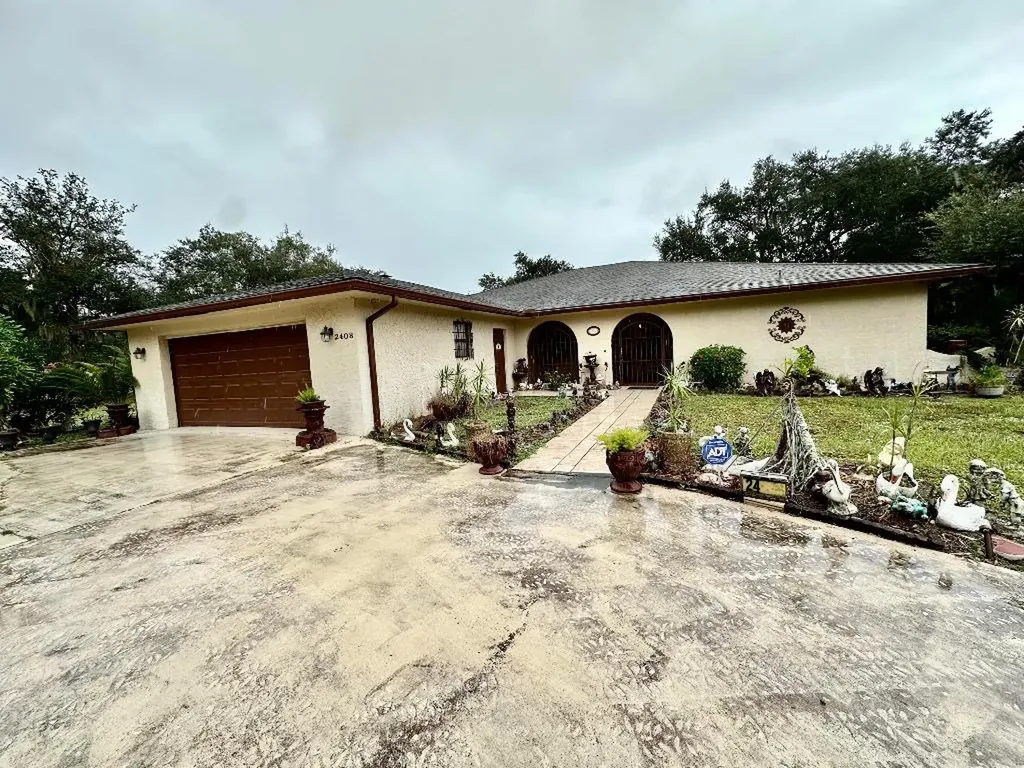 2408 N 49th Street Fort Pierce FL 34946