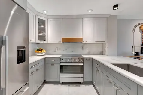 5254 NW 22nd Avenue Boca Raton FL 33496