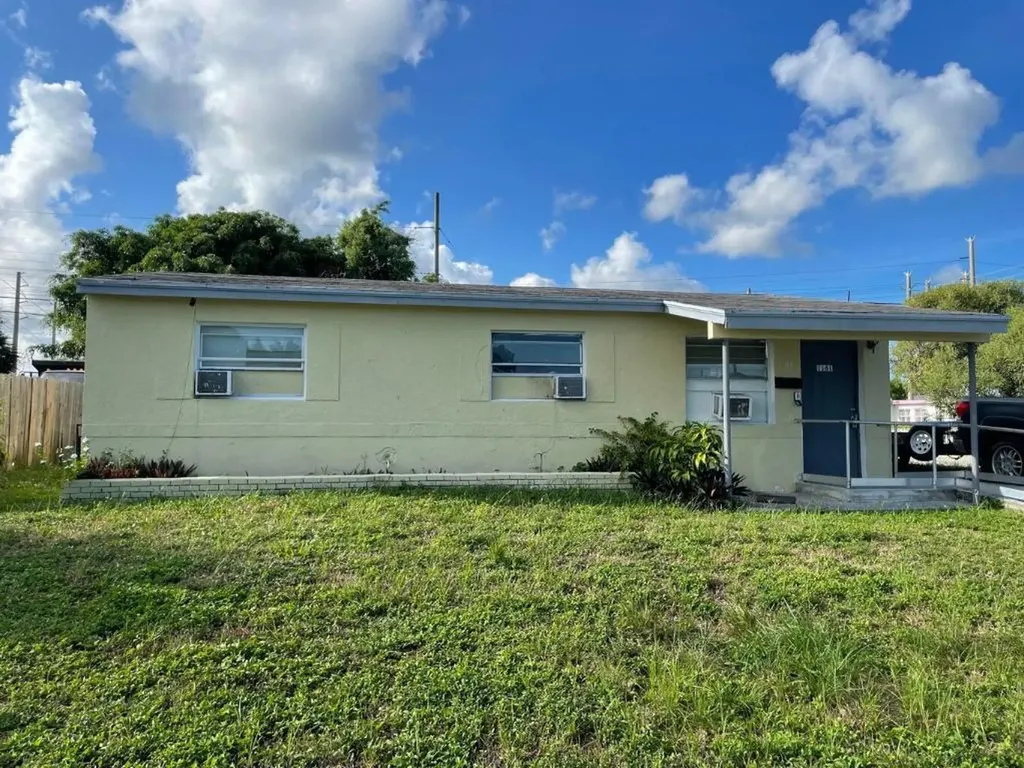 1161 W 2nd Street Riviera Beach FL 33404