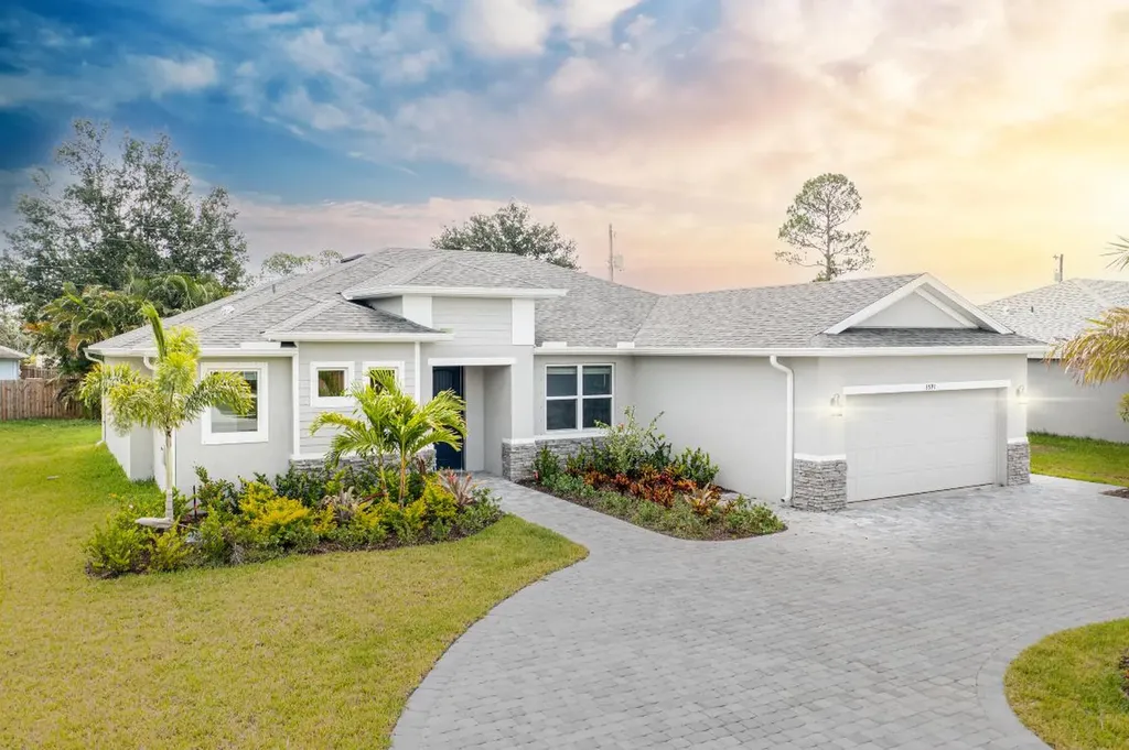 4671 SW Albacore Street Port St Lucie FL 34953