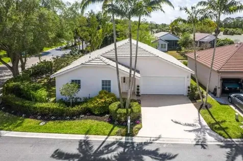 100 Caribe Court Greenacres FL 33413