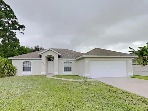 2457 SE Betty Road Port St Lucie FL 34952