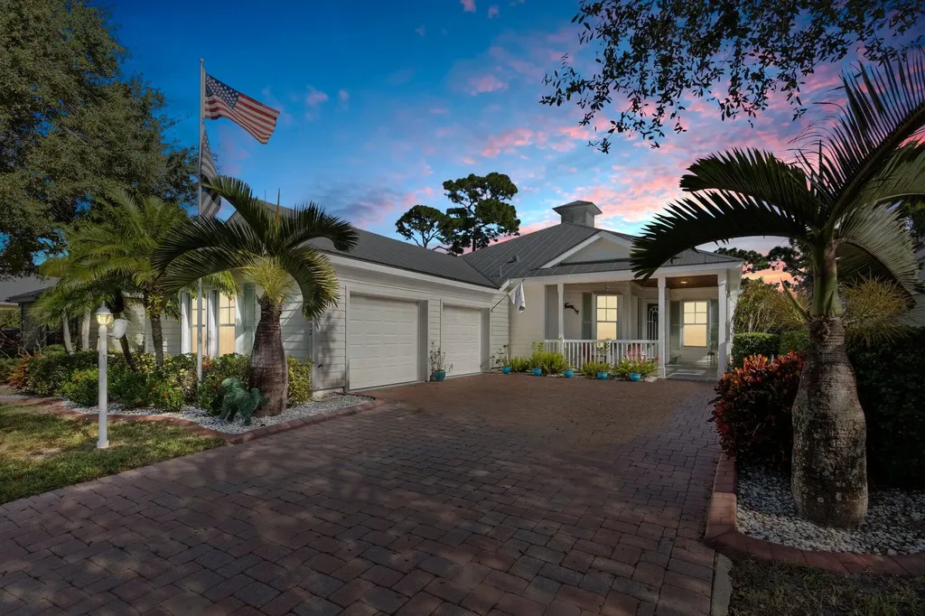 502 NE Canoe Park Circle Port St Lucie FL 34983