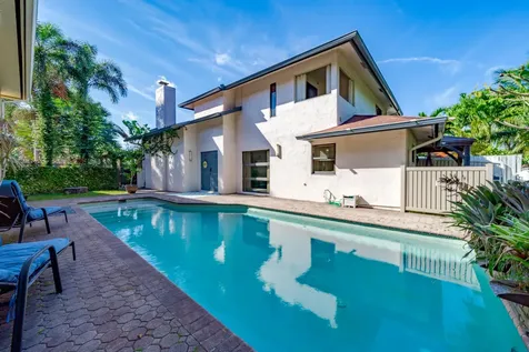 9752 SW 1st Street Plantation FL 33324