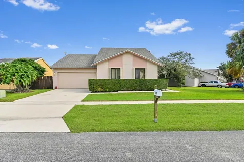 6098 Farmers Place Lake Worth FL 33463