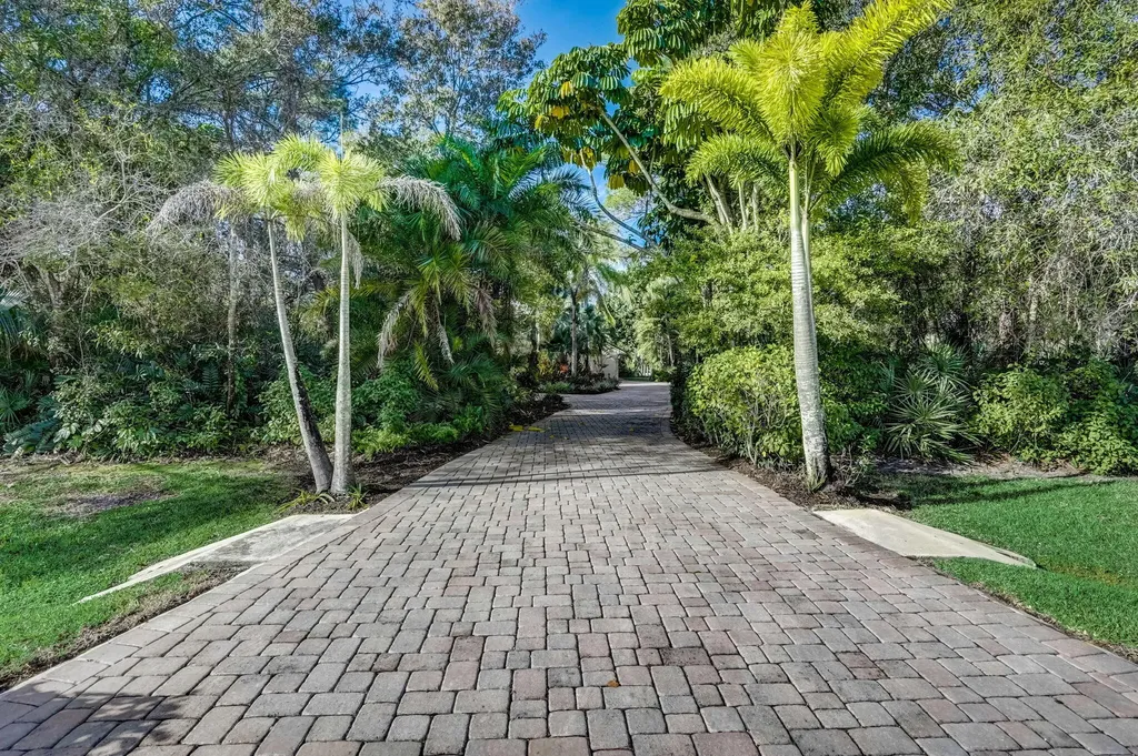2072 SW Racquet Club Drive Palm City FL 34990