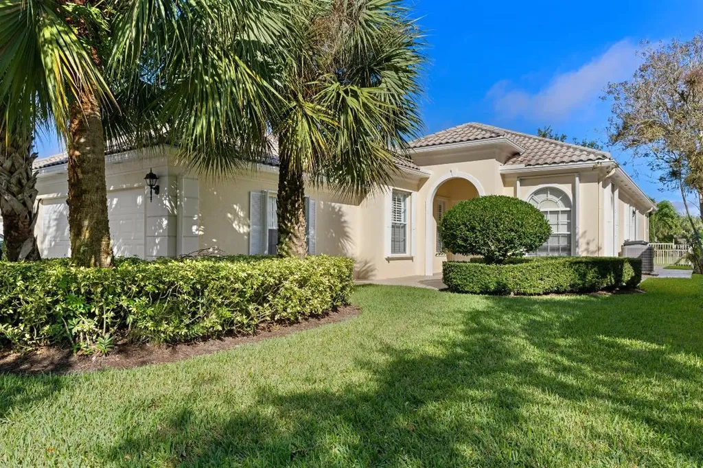 8051 Jolly Harbour Court Wellington FL 33414