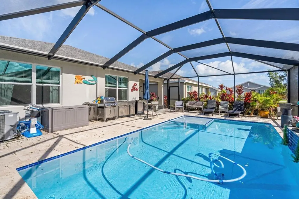1694 NE White Pine Terrace Jensen Beach FL 34957