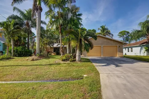 2630 SW Ace Road Port St Lucie FL 34953