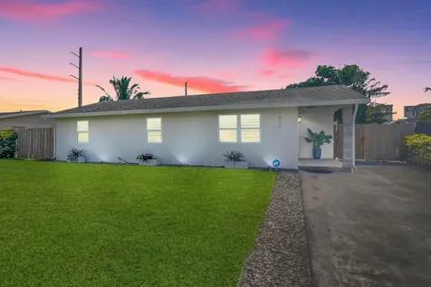 1434 W Hardee Street Lantana FL 33462