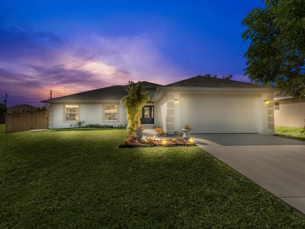 2350 SW Cooper Lane Port St Lucie FL 34984
