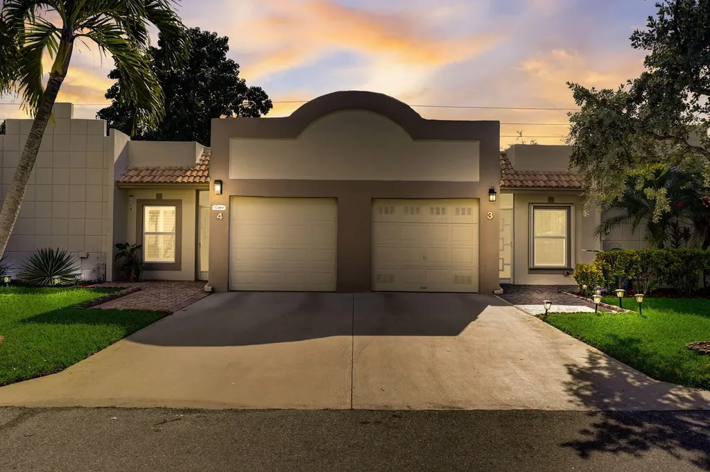 9200 Fairbanks Lane Boca Raton FL 33496