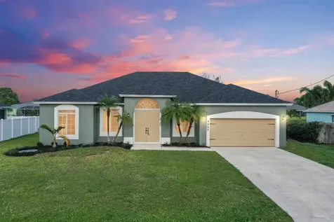 5595 NW Wesley Road Port St Lucie FL 34986