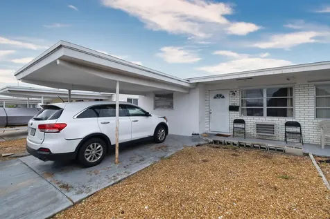 1307 Alho Drive Lantana FL 33462