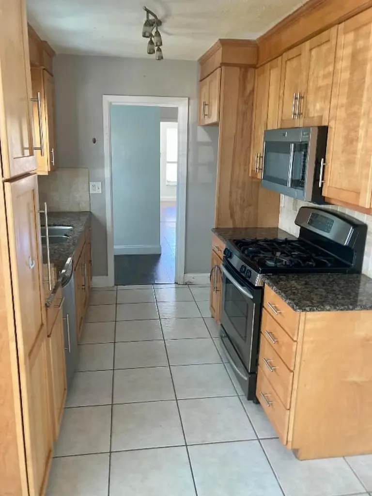 271 NE Faring Avenue Port St Lucie FL 34983