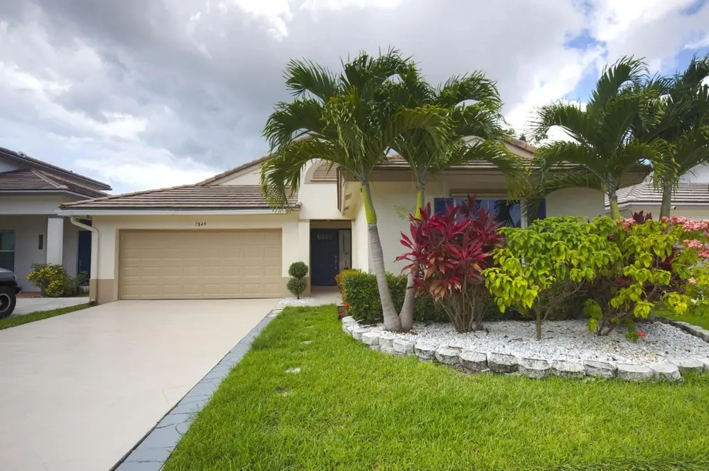 7849 Manor Forest Lane Boynton Beach FL 33436