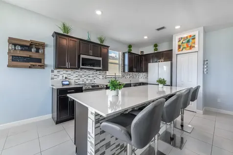 12509 NW Lynch Lane Port St Lucie FL 34987