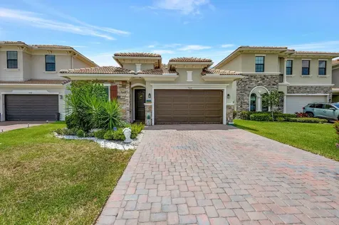 3862 NW 87th Way Coral Springs FL 33065