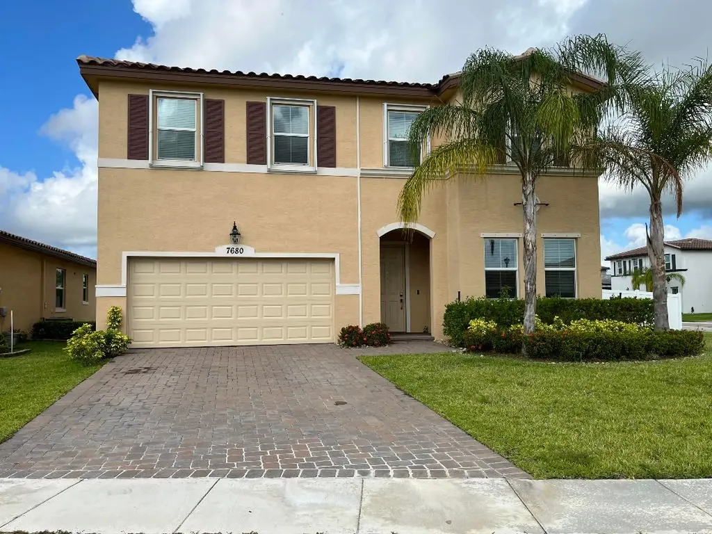 7680 NW Greenbank Circle Port St Lucie FL 34987