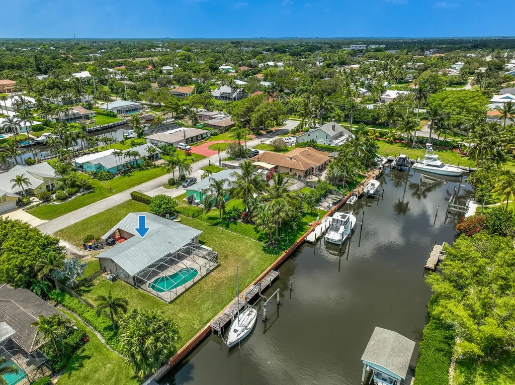 8391 SE Driftwood Street Hobe Sound FL 33455