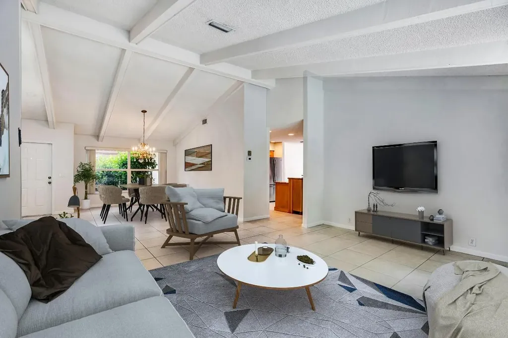 22188 Larkspur Trail Boca Raton FL 33433