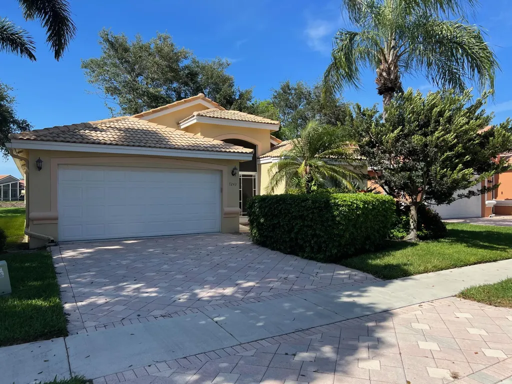 7243 Modena Drive Boynton Beach FL 33437