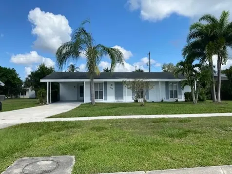 2818 SE Morningside Boulevard Port St Lucie FL 34952