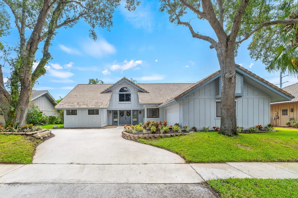 104 Timber Lane Jupiter FL 33458