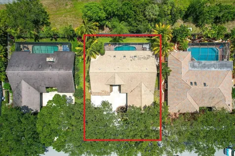 104 Timber Lane Jupiter FL 33458