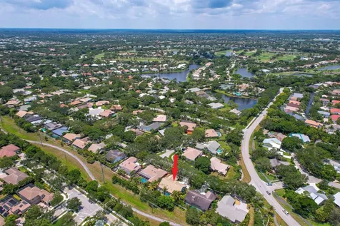 104 Timber Lane Jupiter FL 33458