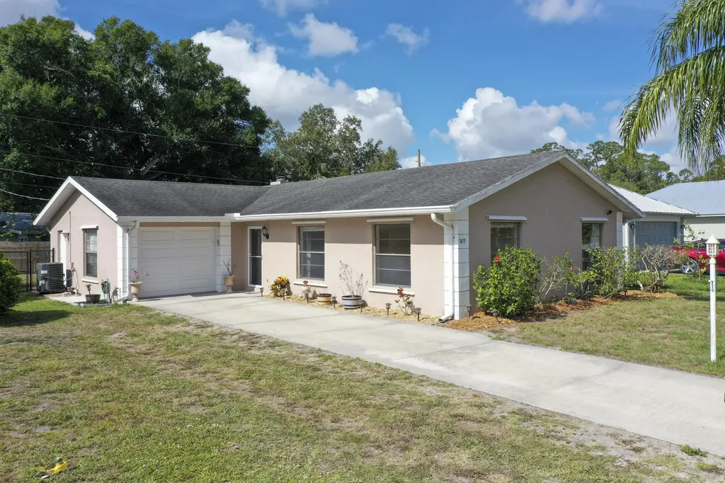 3475 1st Street Vero Beach FL 32968