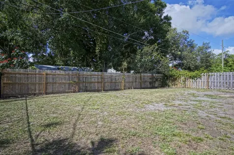 3475 1st Street Vero Beach FL 32968