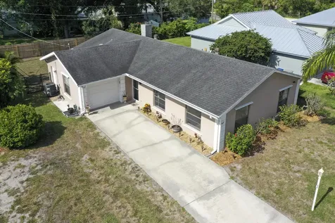 3475 1st Street Vero Beach FL 32968