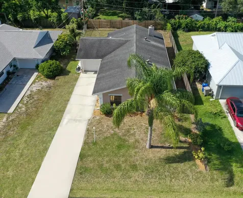 3475 1st Street Vero Beach FL 32968