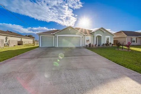 4631 SW Athena Drive Port St Lucie FL 34953