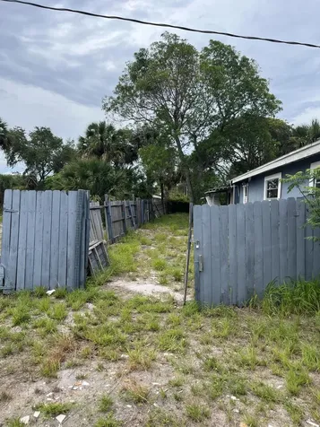 1204 Avenue K Avenue Fort Pierce FL 34950