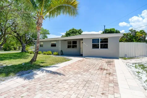 300 NW 38th Street Deerfield Beach FL 33064