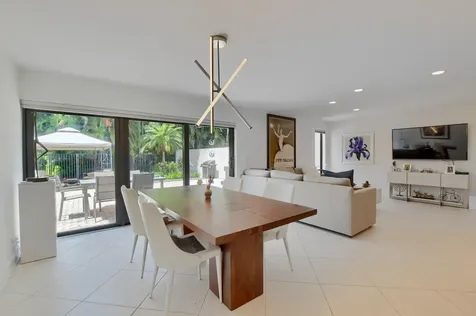 7464 Bondsberry Court Boca Raton FL 33434