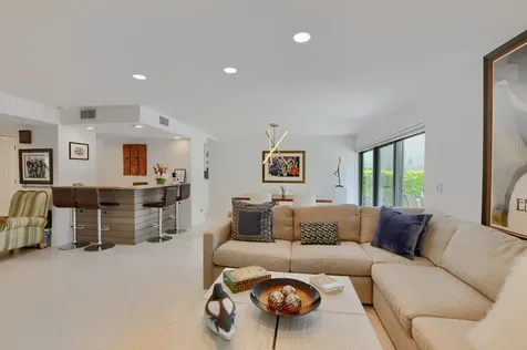 7464 Bondsberry Court Boca Raton FL 33434